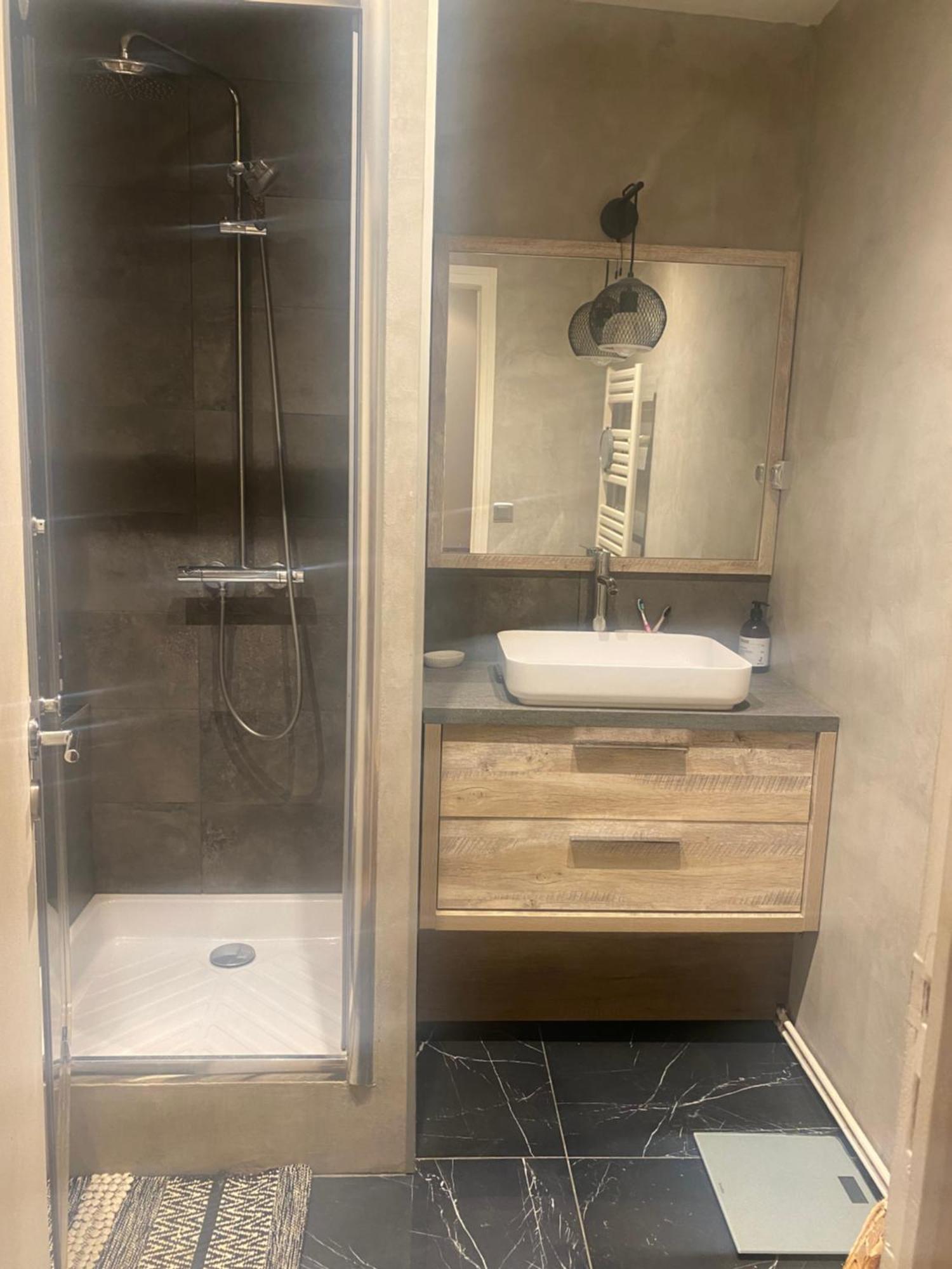 Impasse Des Souhaits - Ci - Maison De Charme Pour 4 Au Coeur Du 20eme Apartment Paris