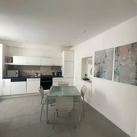 Affittacamere Impasse Des Souhaits - Ci - Maison De Charme Pour 4 Au Coeur Du 20eme Parigi